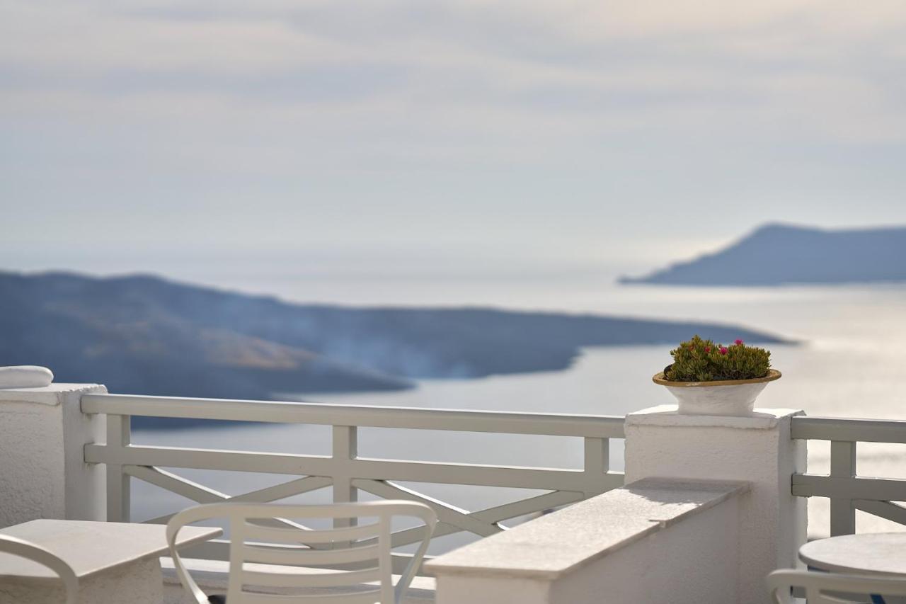 Amphitheater Cave Houses Fira  Esterno foto